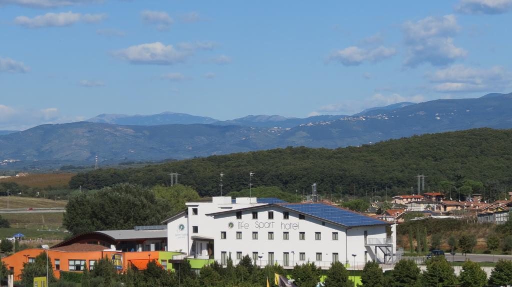 Life Sport Hotel Mentana Εξωτερικό φωτογραφία